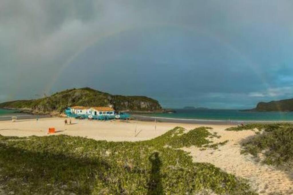 Pe Na Areia - Pero Em Apartamento Cabo Frío